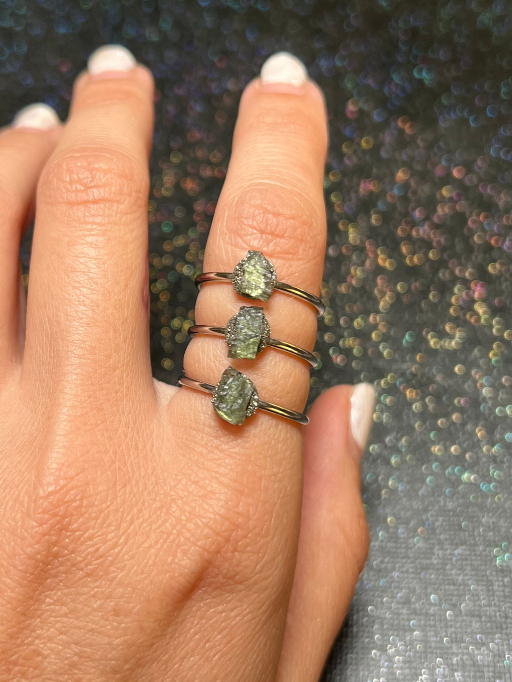 ✨Bb raw moldavite & pyrite rings✨