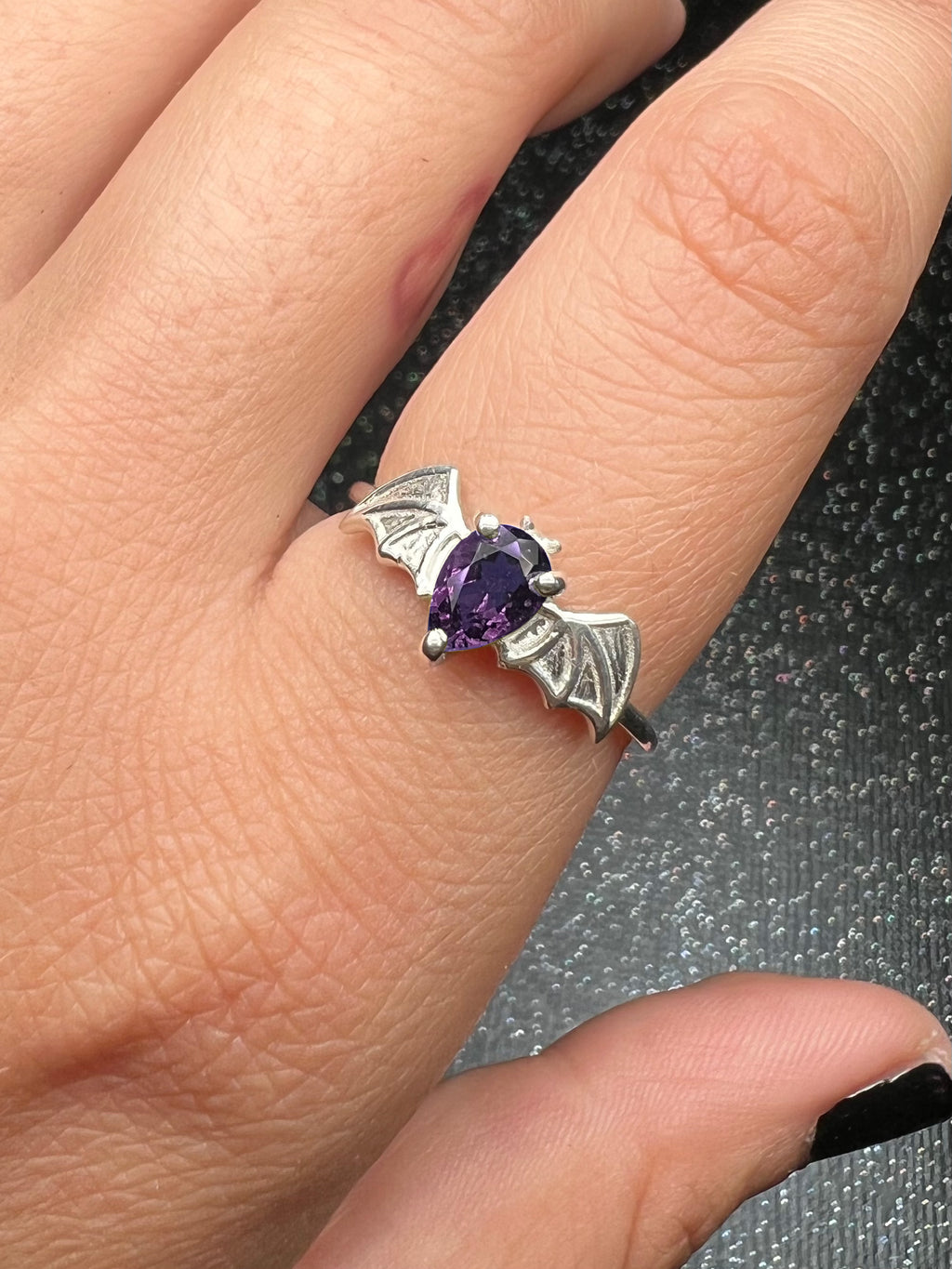✨Amethyst Bat Ring 🦇✨